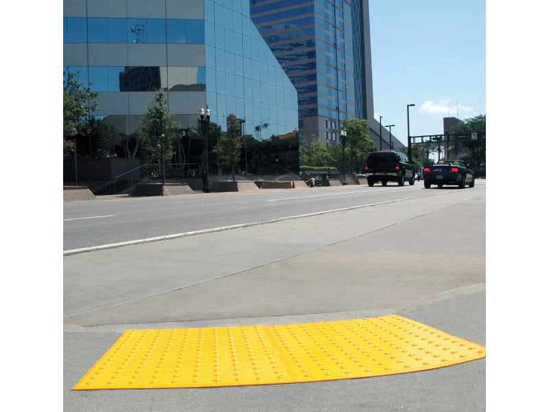 UltraTech® ADA Truncated Domes Paver Pad - 2' L x 2' W - Yellow