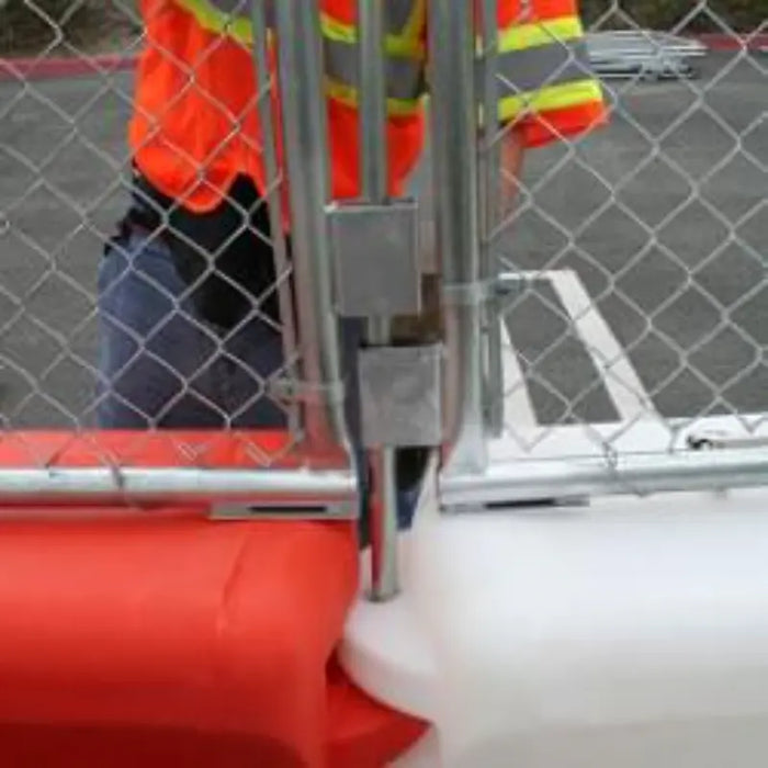 Traffix Devices Fence Panel Kit for Water Wall Barrier - 4' × 6' Wide - 45032-WWF