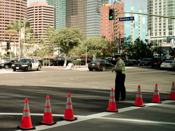 jbc-traffic-safety-cone-orange-28-inch-tall-7-lbs-6-inch-3m-reflective-collars